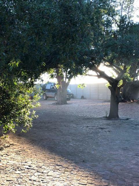 The Vineyard East Hotel Durbanville Bagian luar foto